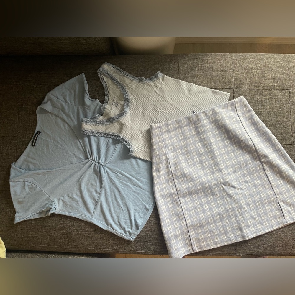 Brandy Melville set of 3 pcs tops skirt